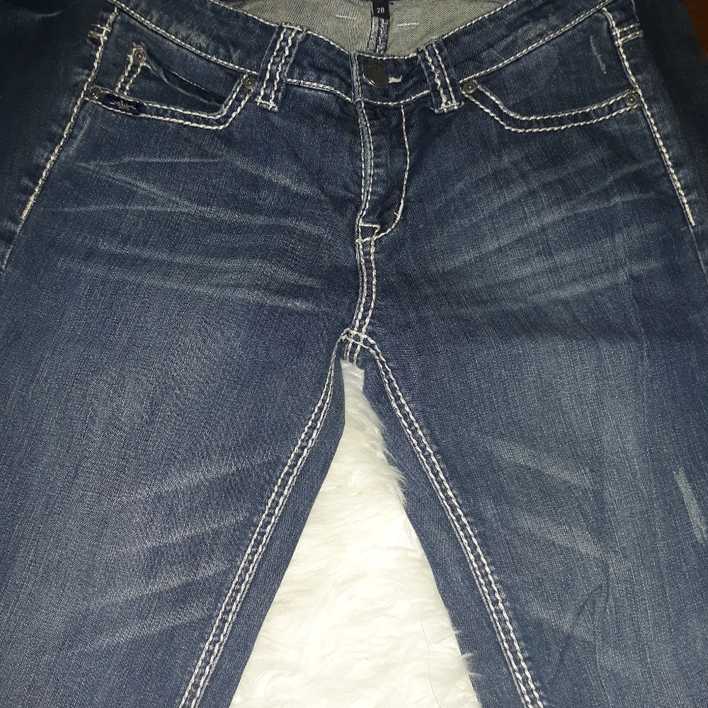 Jean's - Picture 3 of 3
